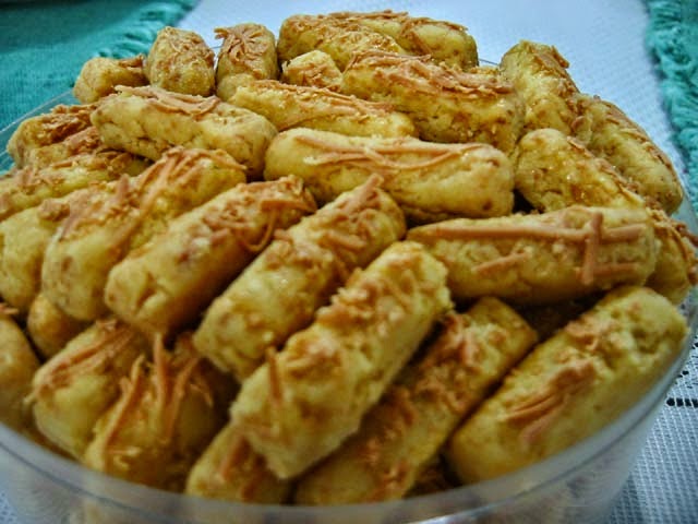 Resep Kue Kastengel Taburan Keju
