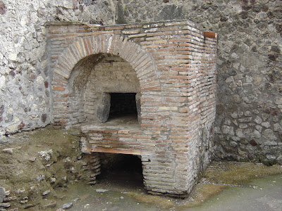Forno found in Pompeii How to build your own forno - brick pizza oven The Tipsy Terrier blog