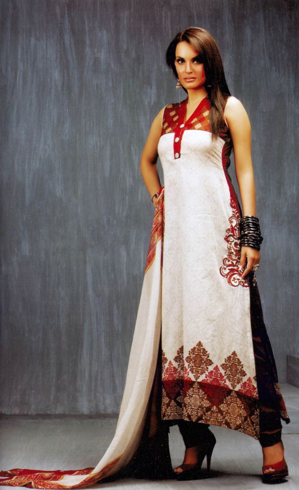 Indian Girls Models Indian Sleeveless Salwar Kameez Designs