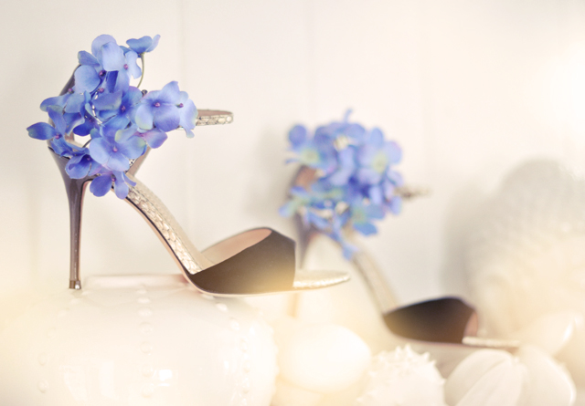 diy flower shoes diy brian atwood flower sandals wedding shoes diy flower shoes diy brian atwood flower sandals wedding shoes