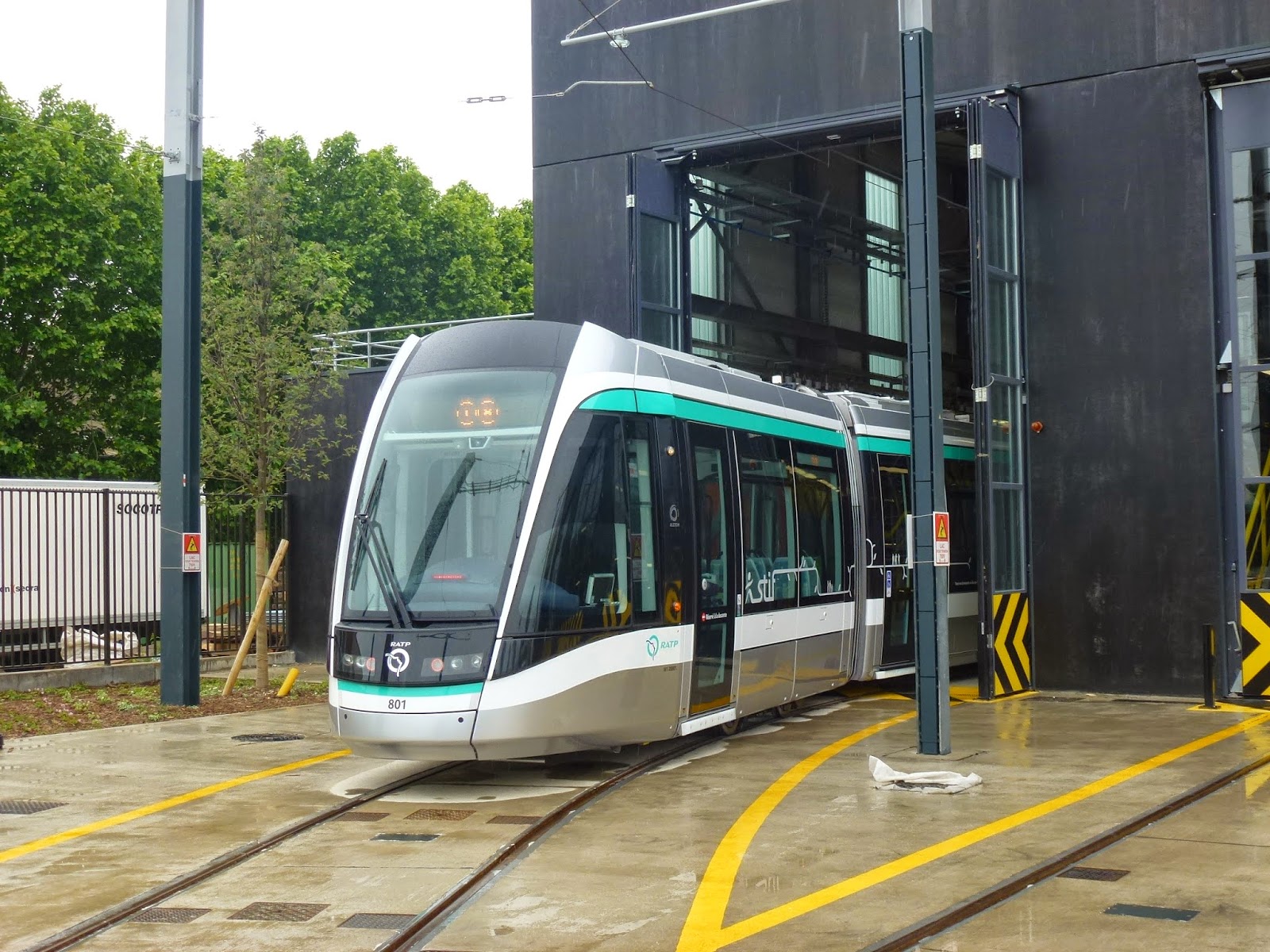 Association SaintDenis Transports Lundi 26 mai 2014 Inauguration du