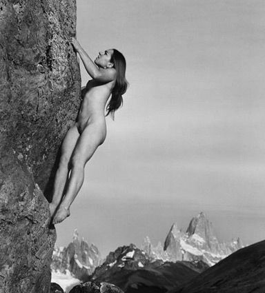 Dean Fidelman stone nudes mulheres escalando pelada nua natureza NSFW