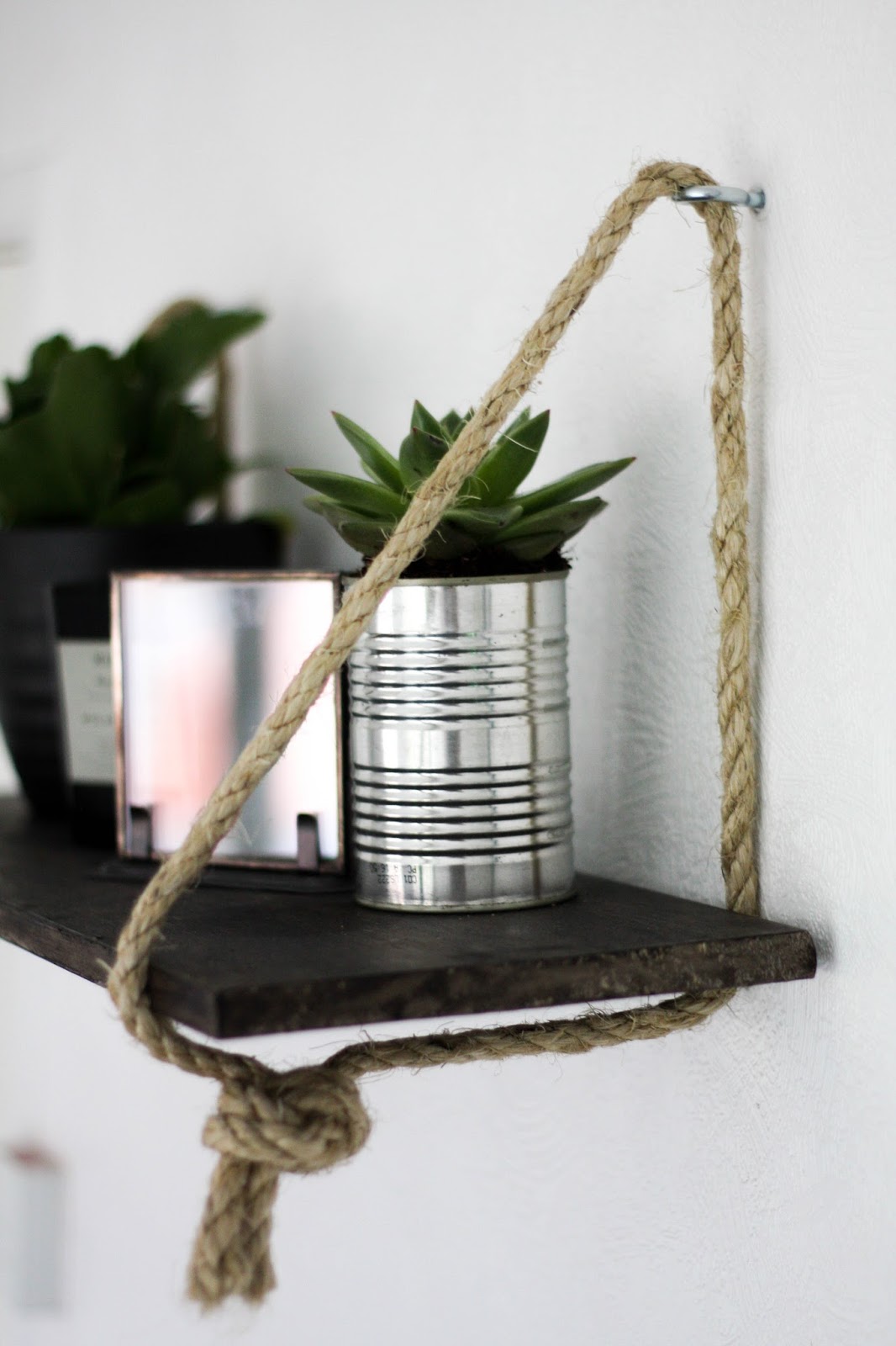 Hanging rope shelf Cityscape Bliss
