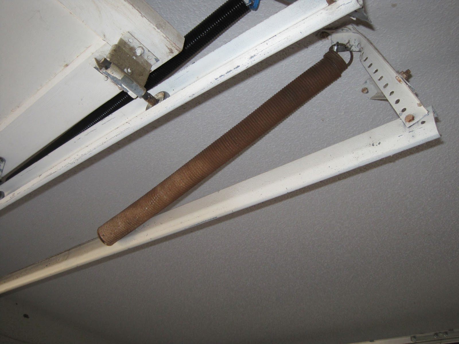 House Remodelling Repairing A Garage Door