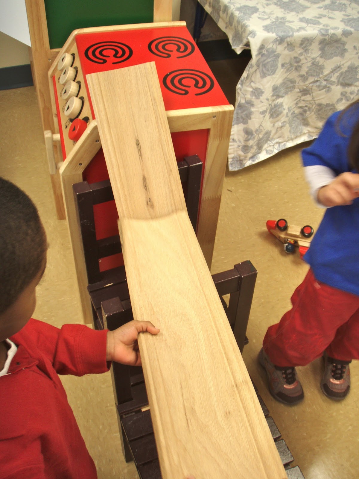 Pondering Preschool: What about balls and ramps?