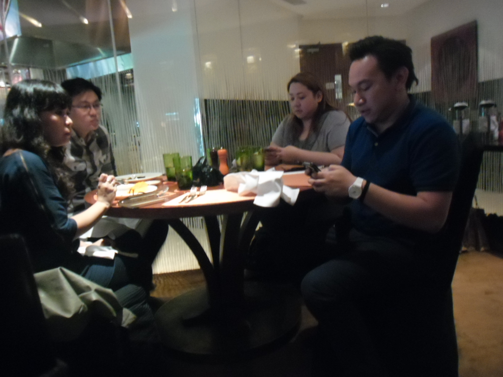 Sundmanonfeat Conquerors Meet Richard Gomez