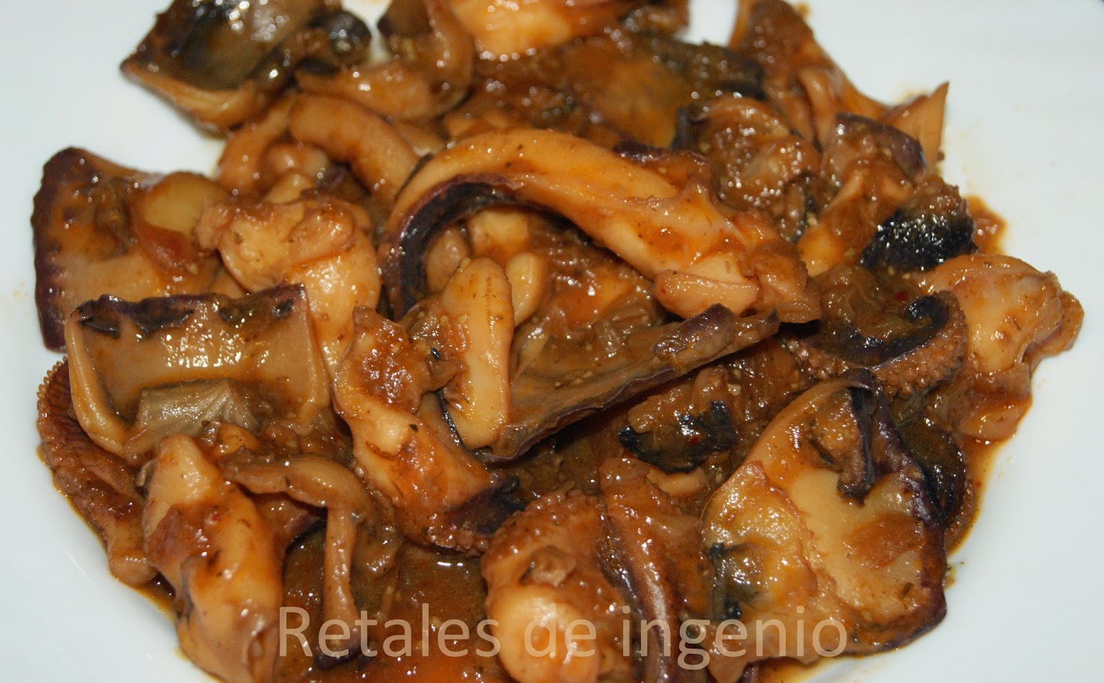 Sepia En Salsa Americana