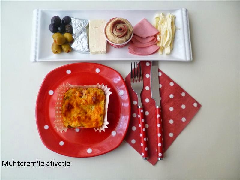 patates püresi üzerine et