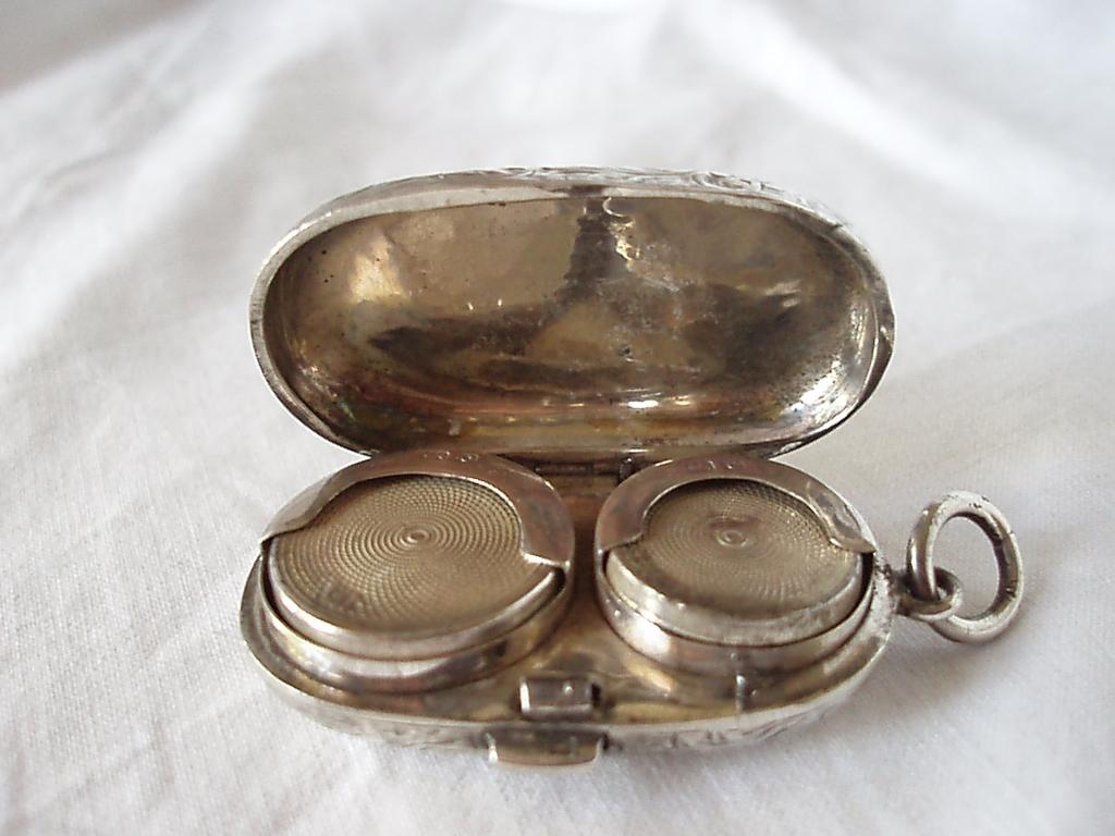 Silver EDWARDIAN STERLING SILVER SOVEREIGN CASE, BIRMINGHAM 1902