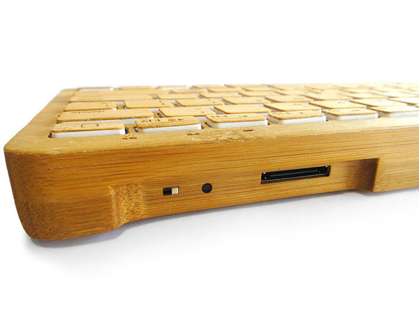 Teclado bluetooth feito de 92% de bamboo
