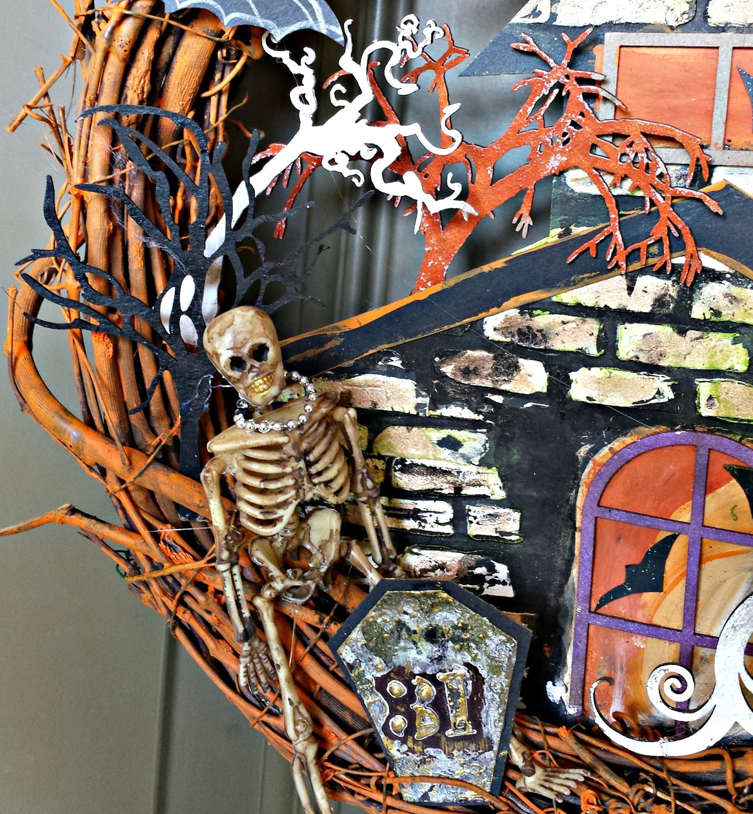 Butterflies N' Buttons Halloween wreath Creative Embellishment chippies