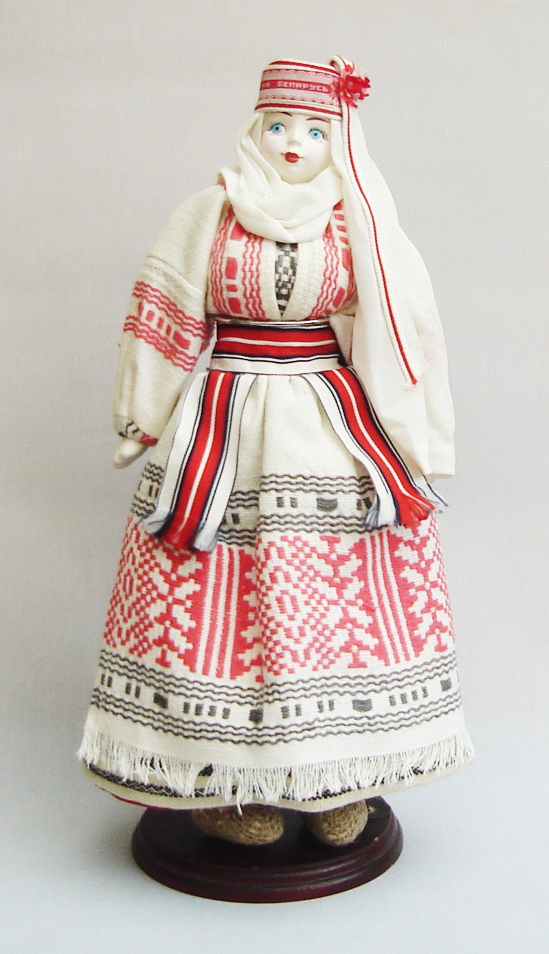 World Costume Dolls DOLLS FROM BELARUS, MOLDOVA, LITHUANIA, PORTUGAL