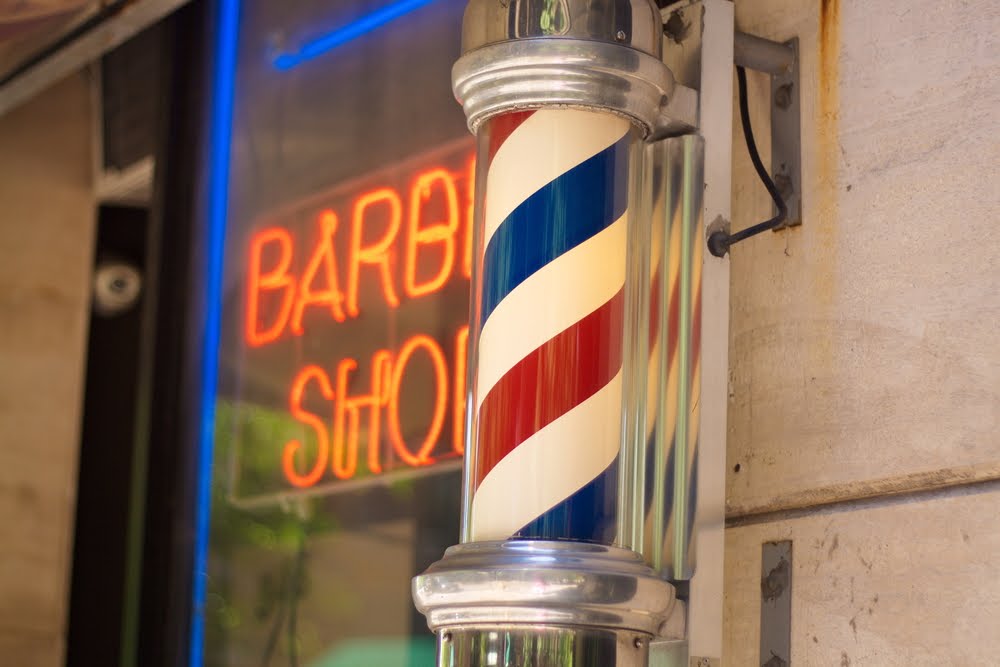 HISTORY OF THE BARBERSHOP POLE