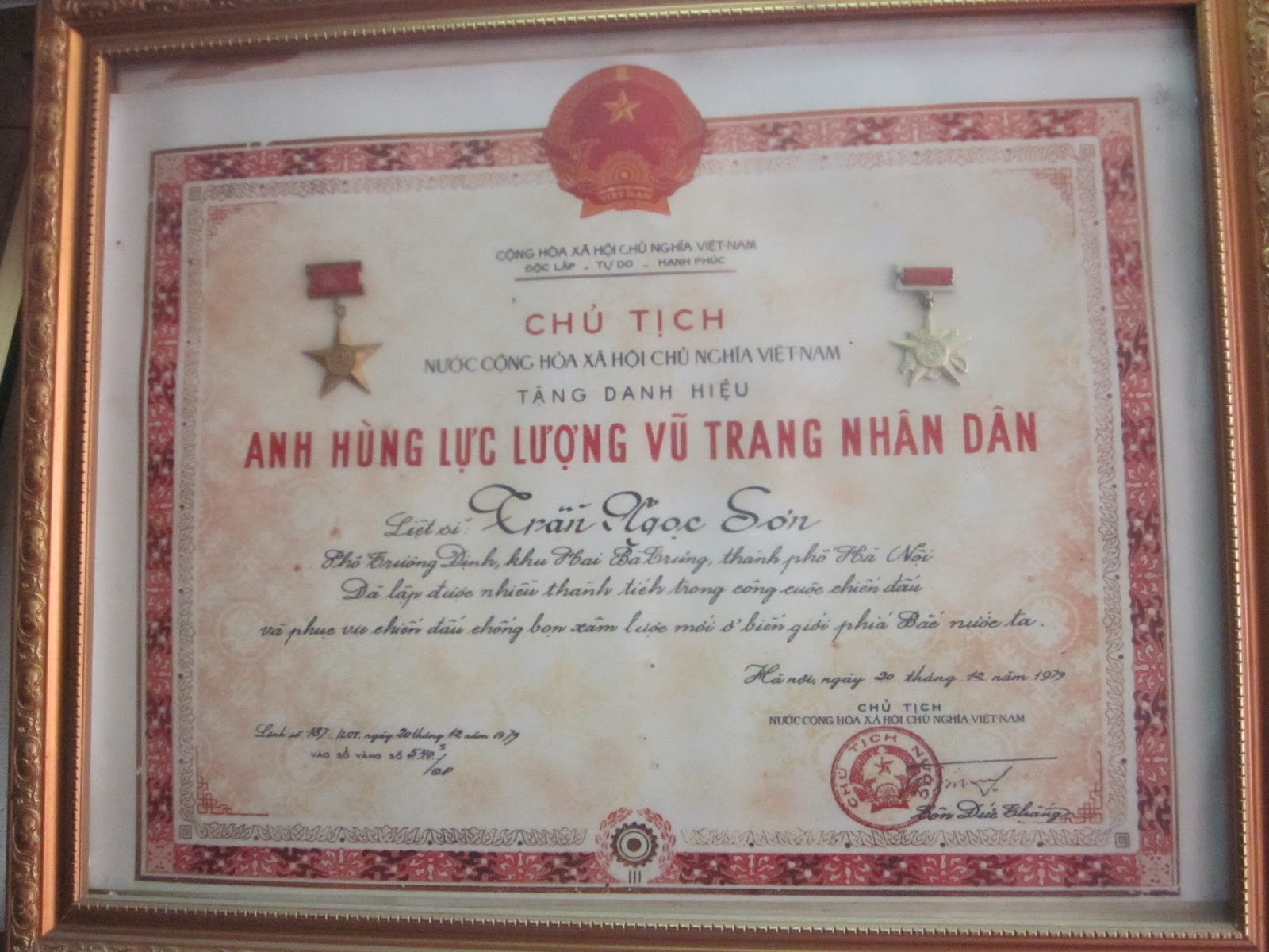 Nha Ngoai Cam Nguyen Van Nha Noi Ve Tam Linh