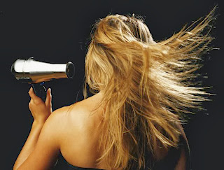 Dampak Penggunaan Hairdryer yang Berlebihan
