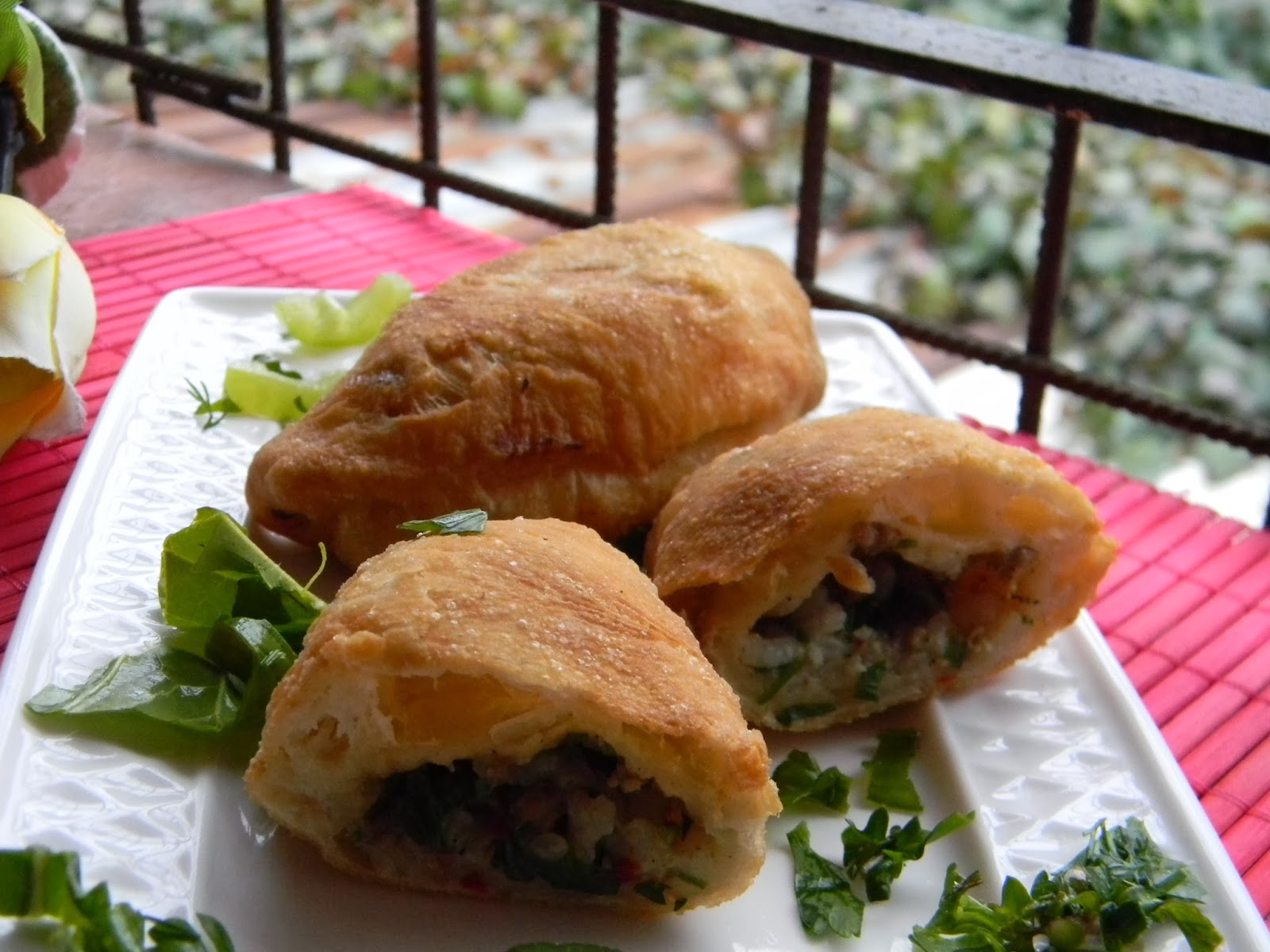 Şam Böreği. Vişnap