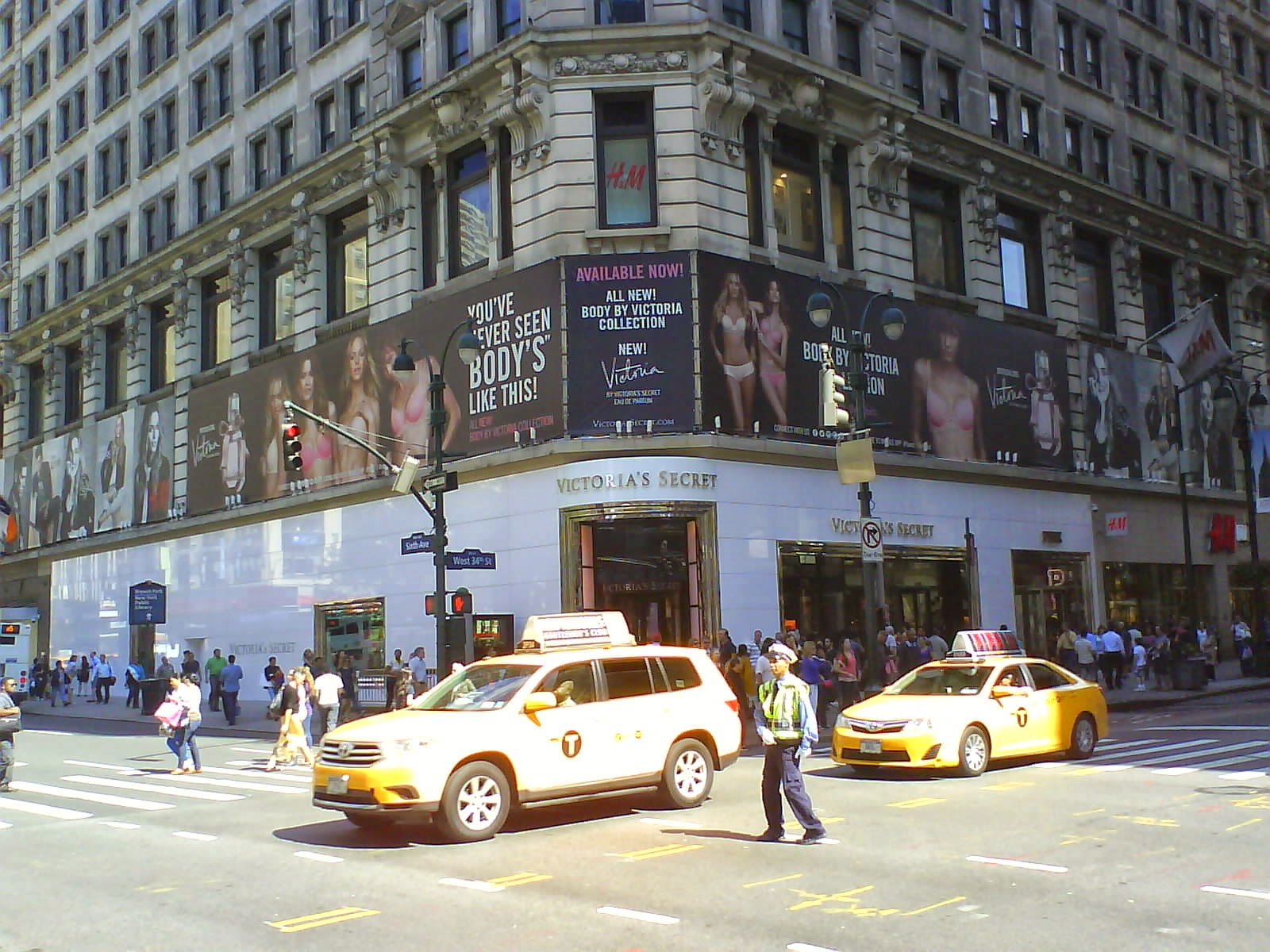 Victoria's Secret CHAP. 14 MARKETING CHANNELS AND RETAILING