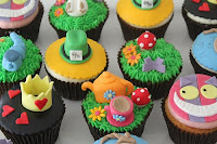 Mad Hatter tea party cupcakes