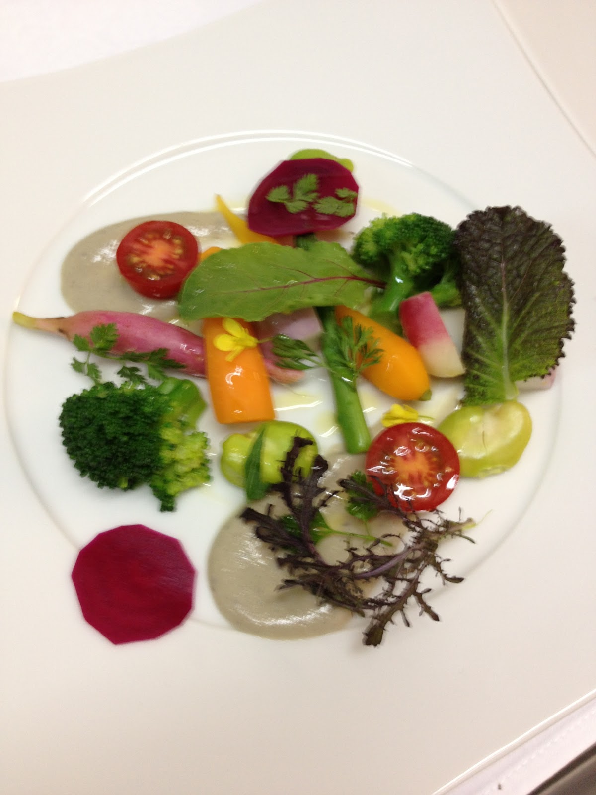 古民家レストラン Haze はぜ カラフル 春野菜の温サラダ