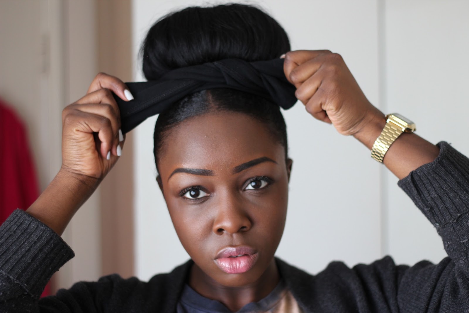 P I G E O N S 2 Minute DIY The 'Bun Band'