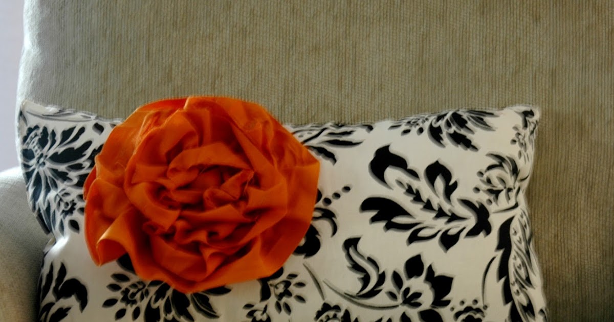 Sweet Passions on a Thrifty Dime Quick how to for Flower Pillows.