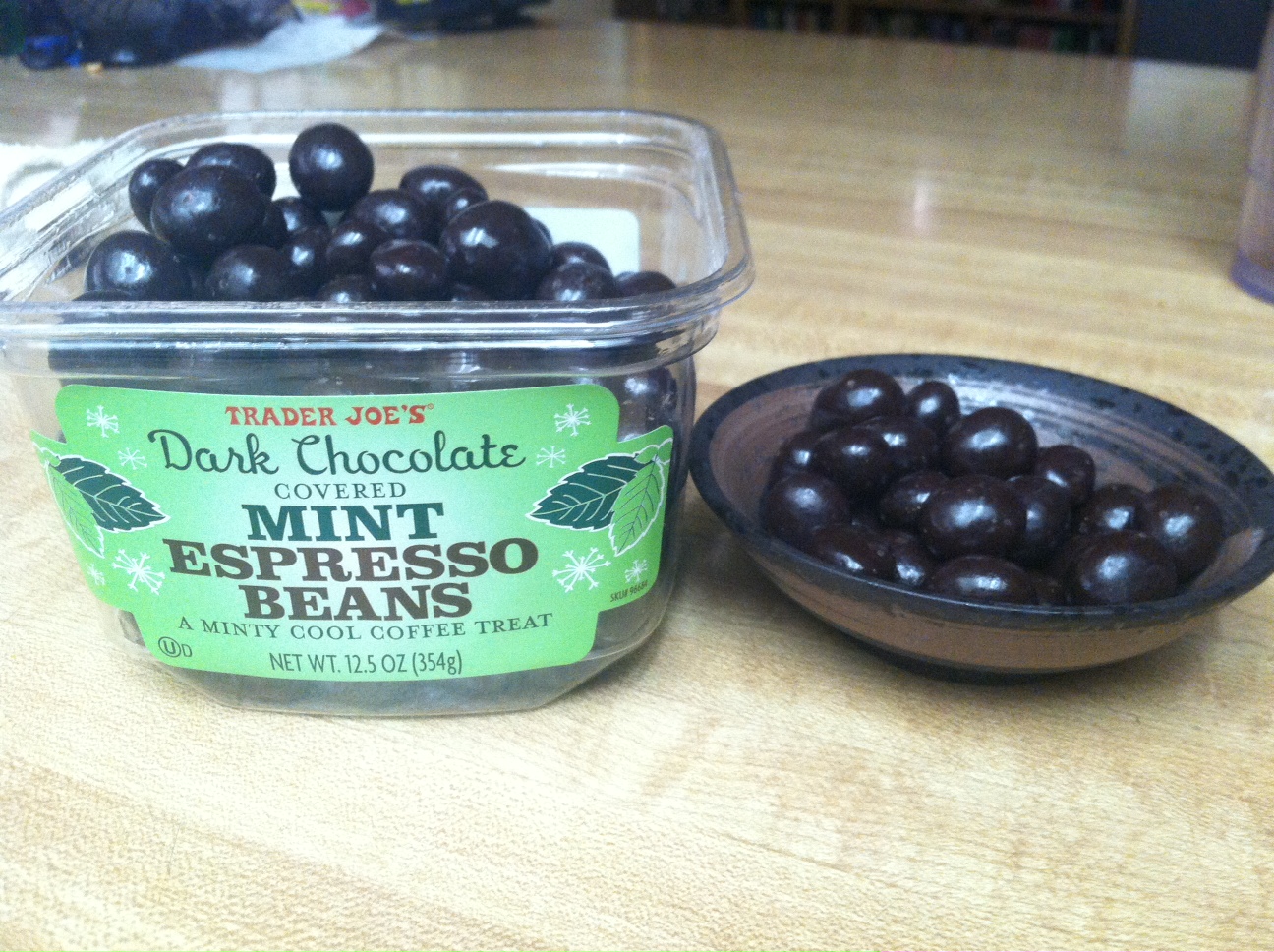 The Bad Kitty Bakery Food Review Mint Dark Chocolate Espresso Beans