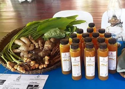 ROYAL KERDATON JAMU KUNYIT ASAM