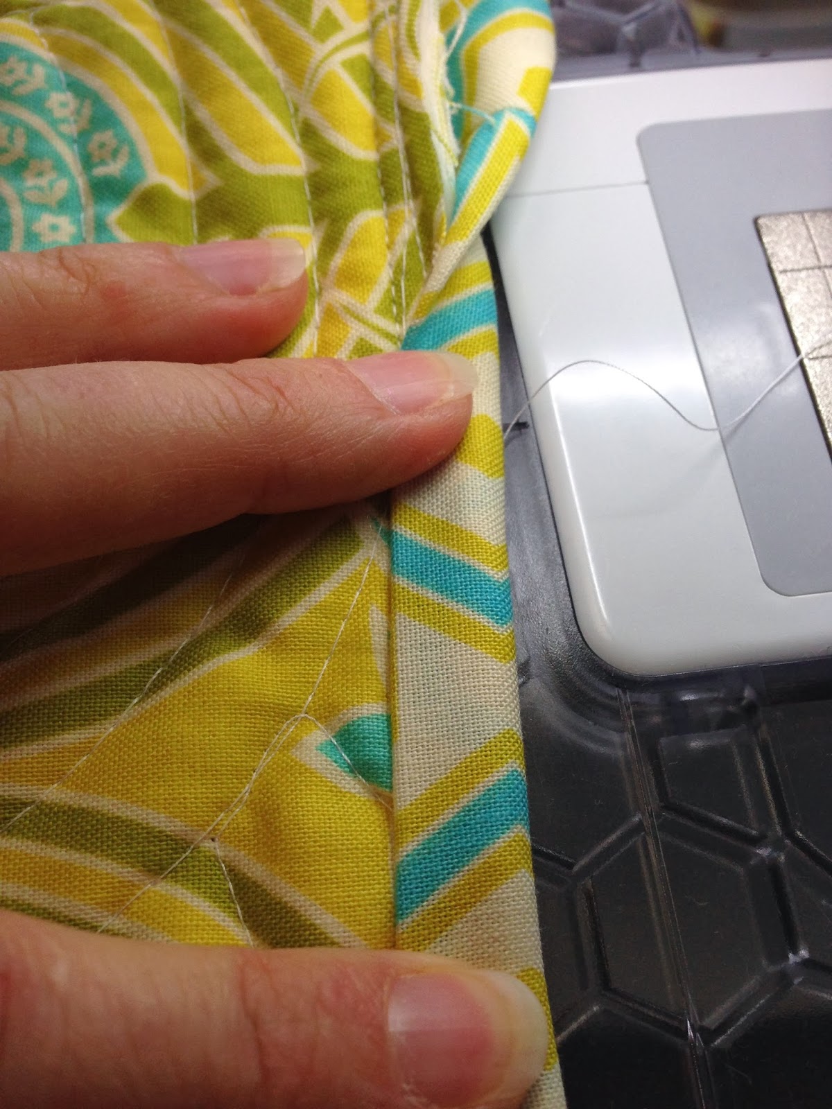 MsMidge Cushion For Christmas Blog Hop Paper Pieced & Machine