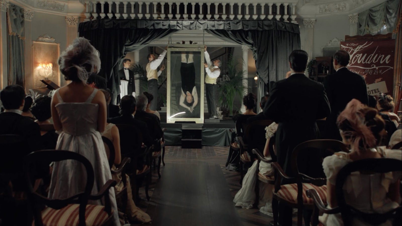 Wild About Harry Houdini Checks Into Gran Hotel