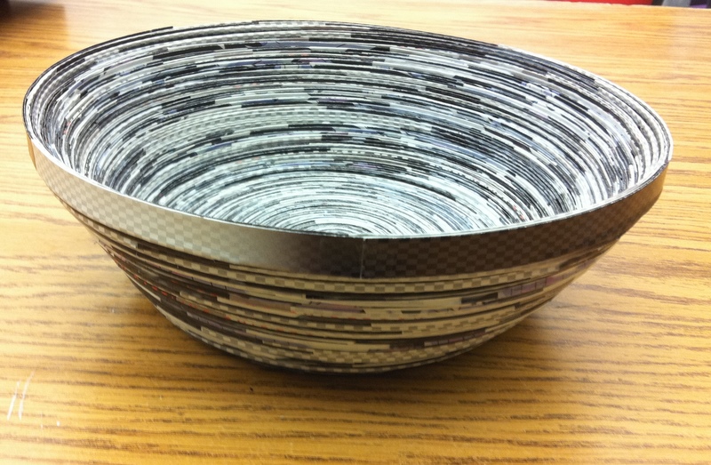 iDoItMyself DIY Recycled Magazine Bowls Revisited