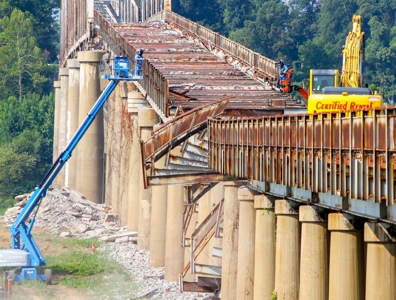 The Press Online Detonations to level old Ledbetter Bridge