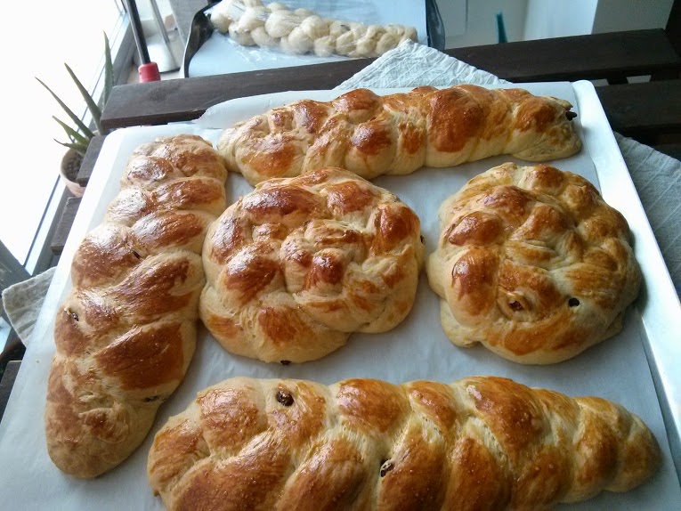 Choereg bread fresh from the oven