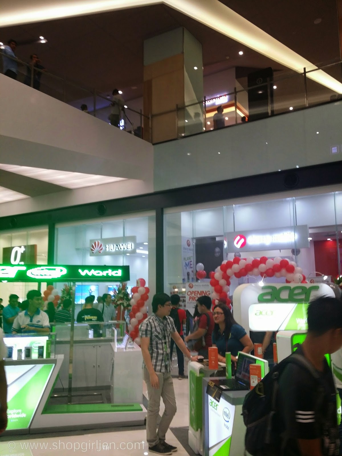 Shopgirl Jen SM Light Mall is now open