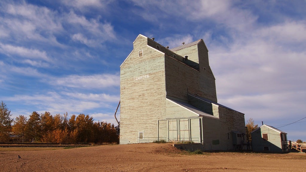 BuzzCanada Top 10 Small Cities In Canada