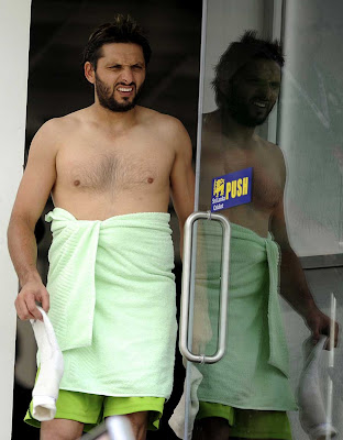 afridi-towel.jpg