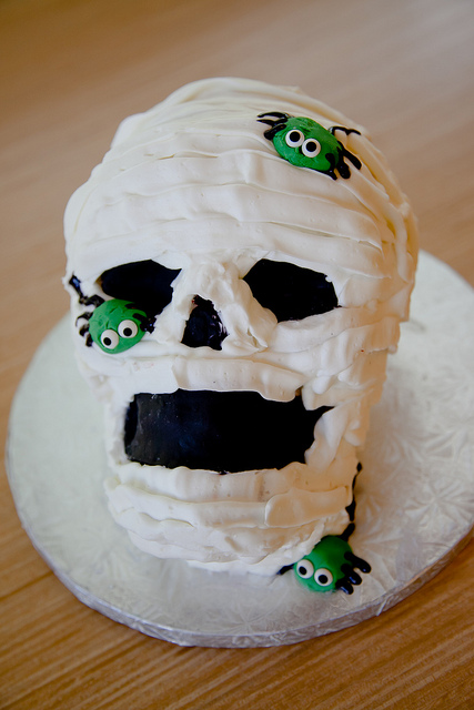 mummy cake