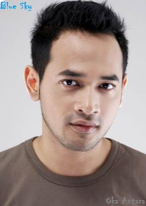 Foto Oka Antara - Aktor Populer Indonesia
