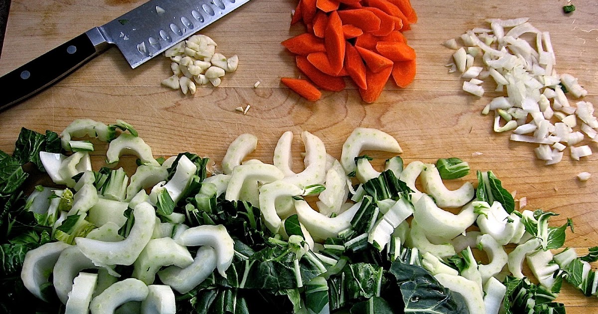 Thymetodine Flank Steak over Bok Choy