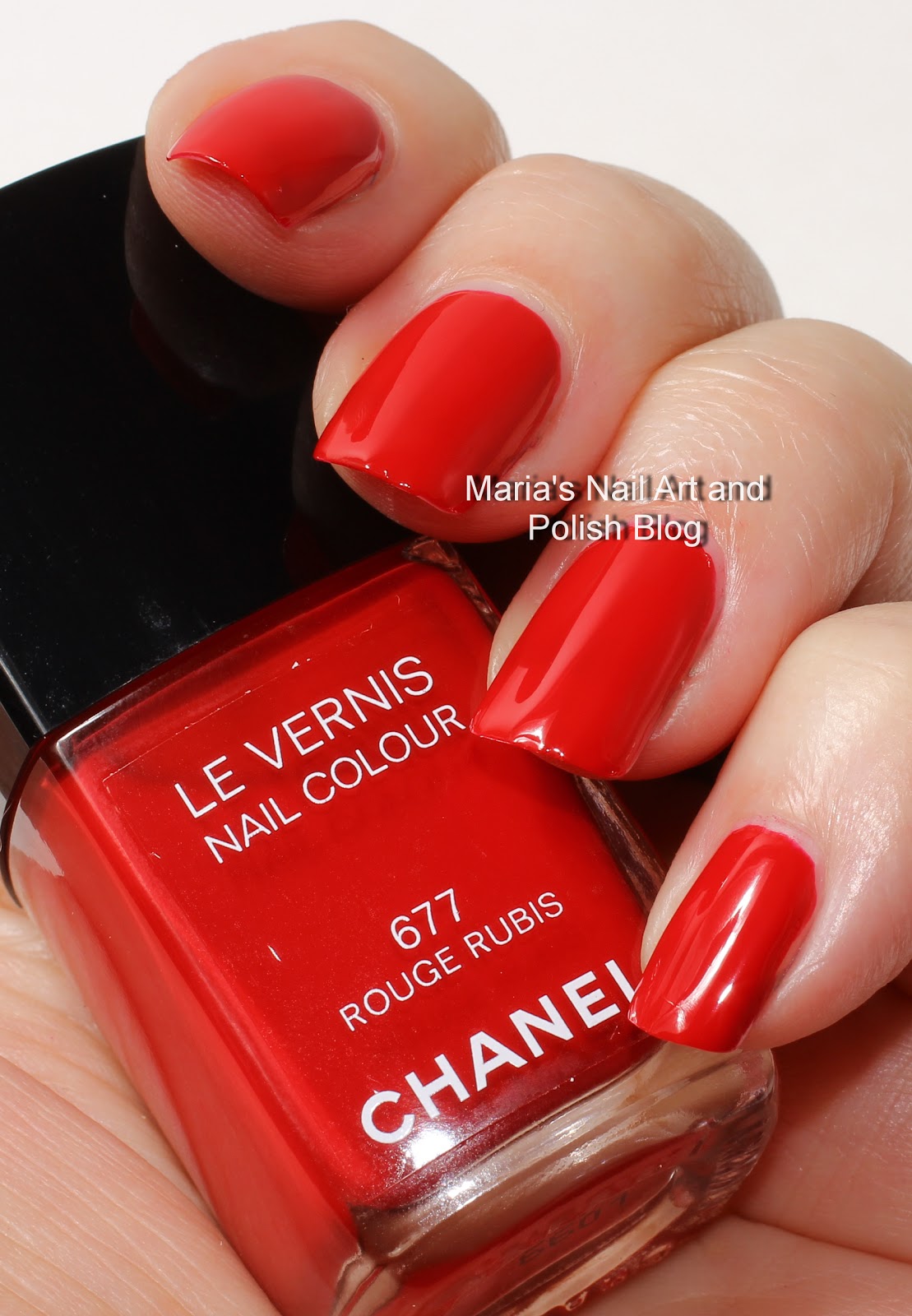 Chanel Le Vernis #677 Rouge Rubis from Nuit Infinie de Chanel Holiday 2013  Collection