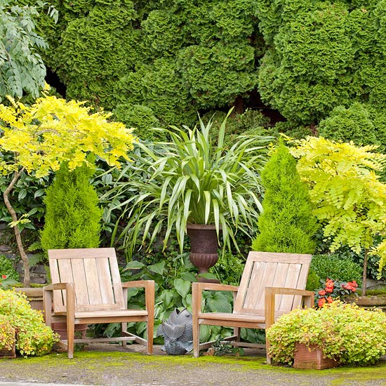 Modern Furniture: Patio Decorating Tips For Summer 2013