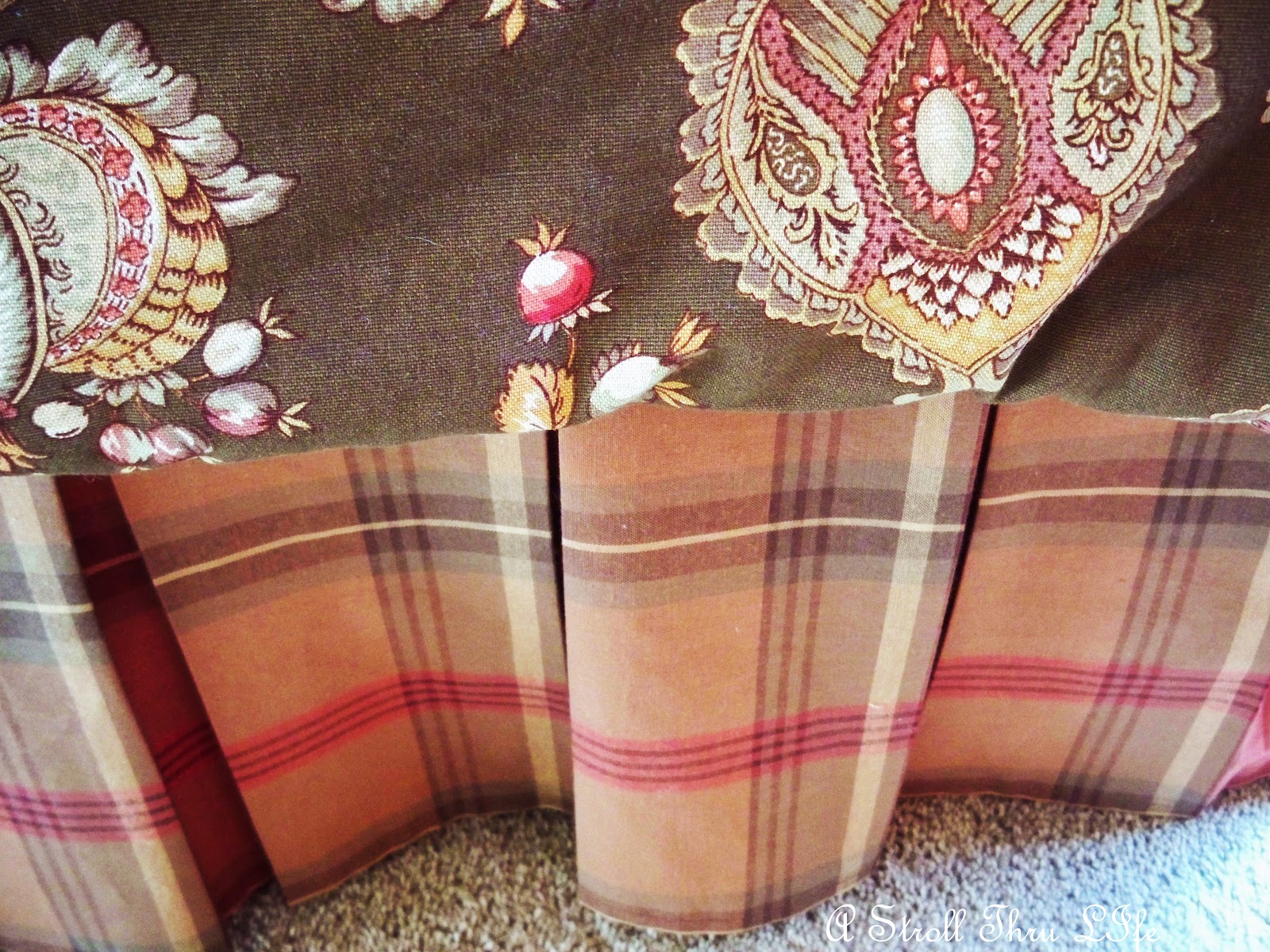 A Stroll Thru Life Pleated Dust Ruffle Tutorial