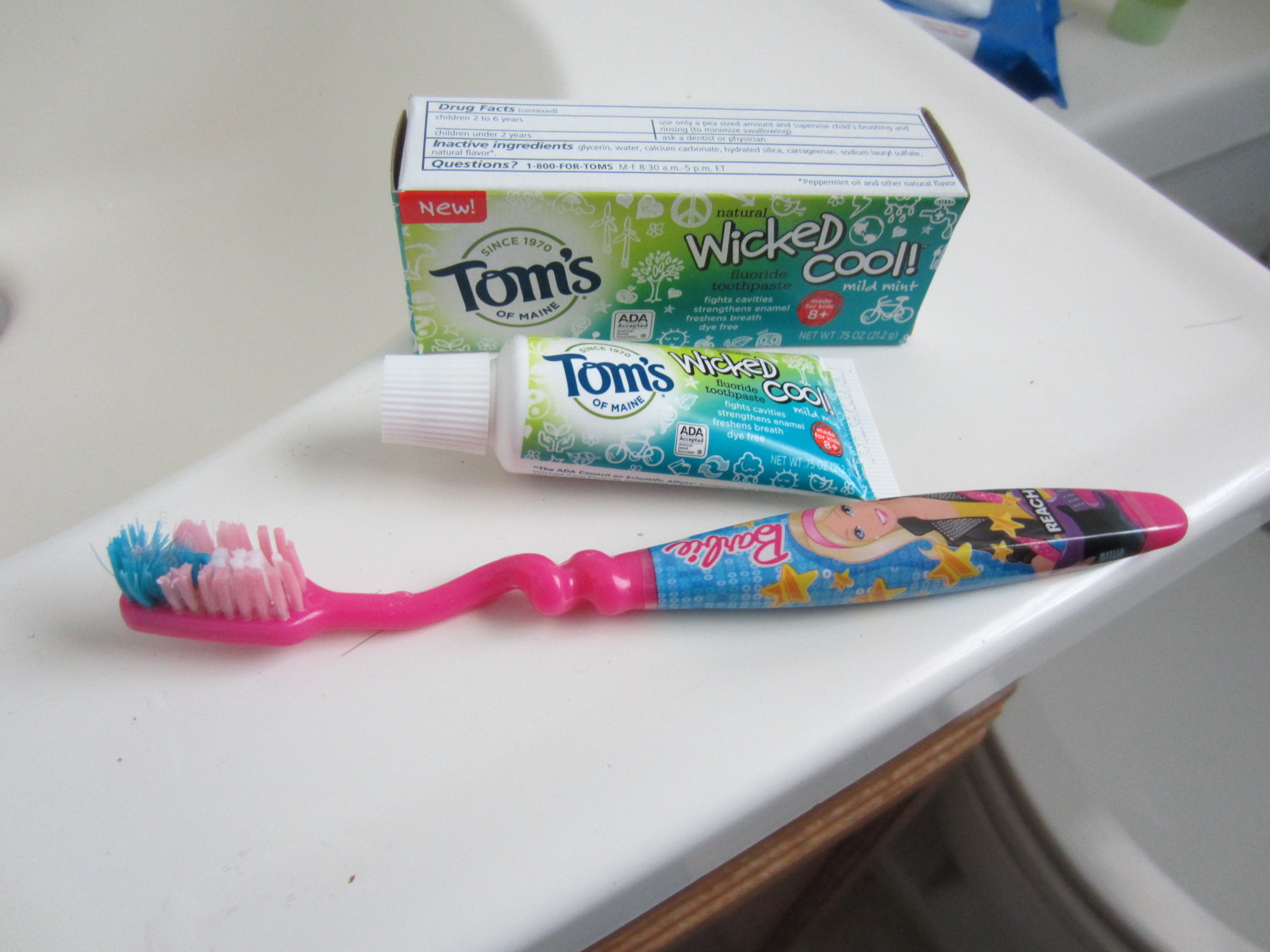 Crafty And Wanderfull Life Tom's of Maine Wicked Cool! Toothpaste Review