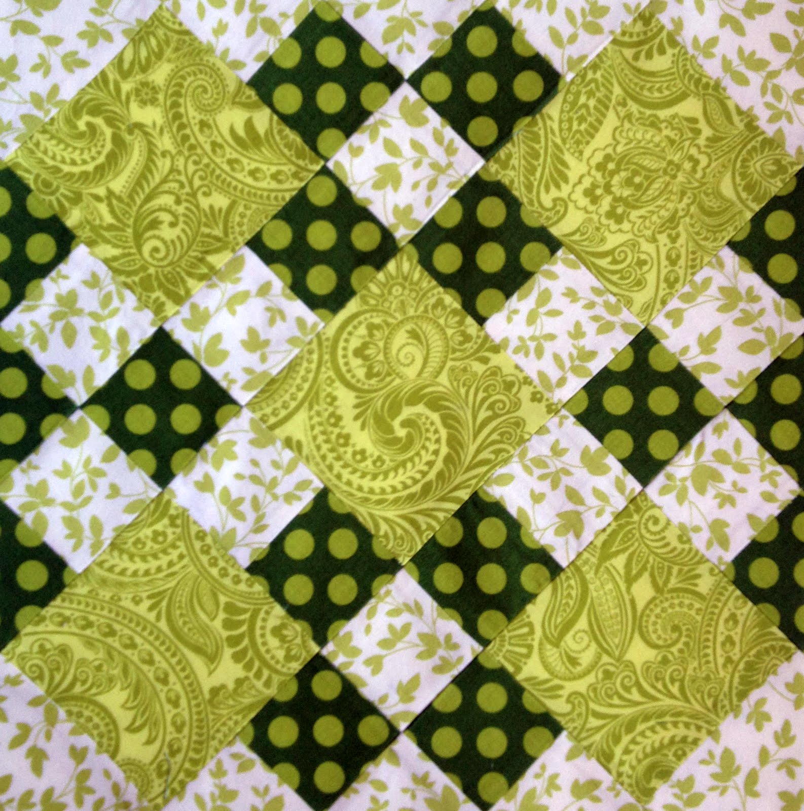 Starwood Quilter: Broken Irish Chain Quilt Block