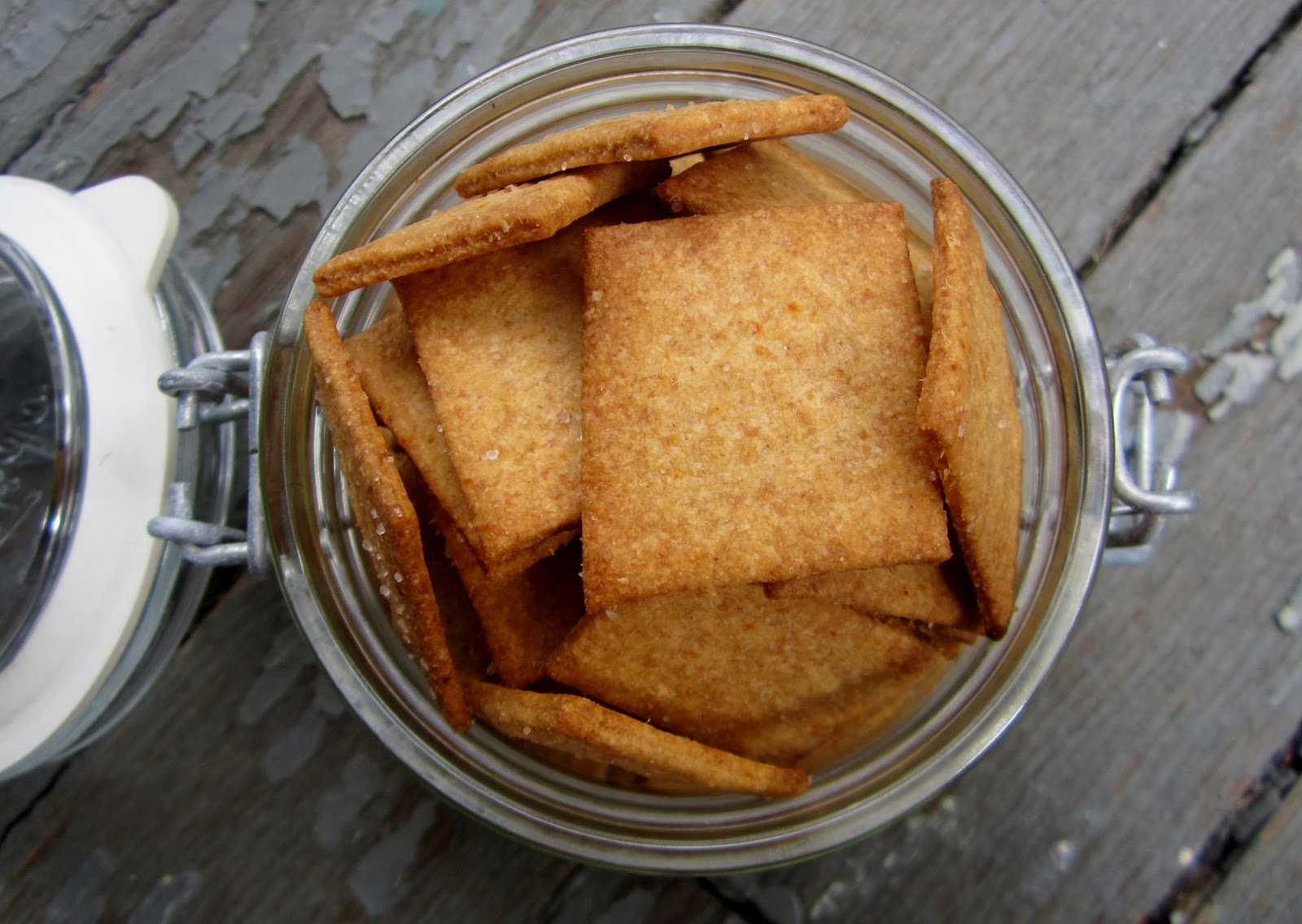 Homemade Wheat Thin Crackers