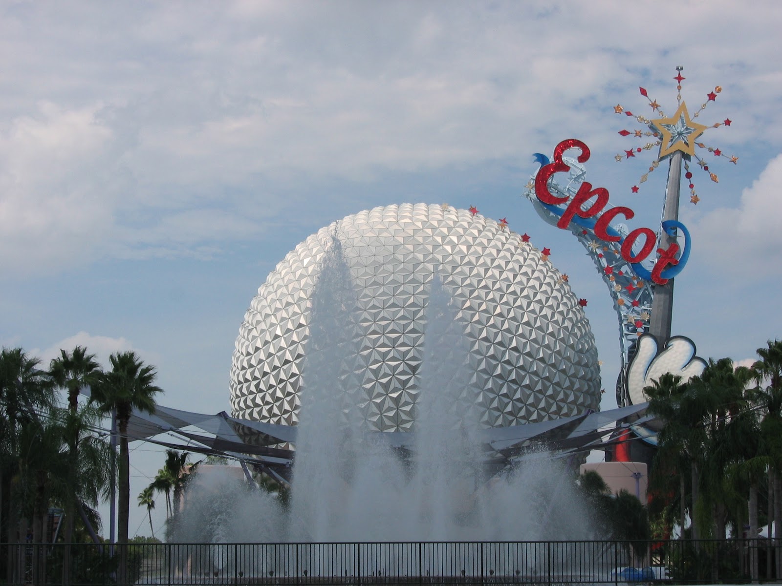 The Disney World Files EpcotDrinking Around the World...nah, DESSERTS