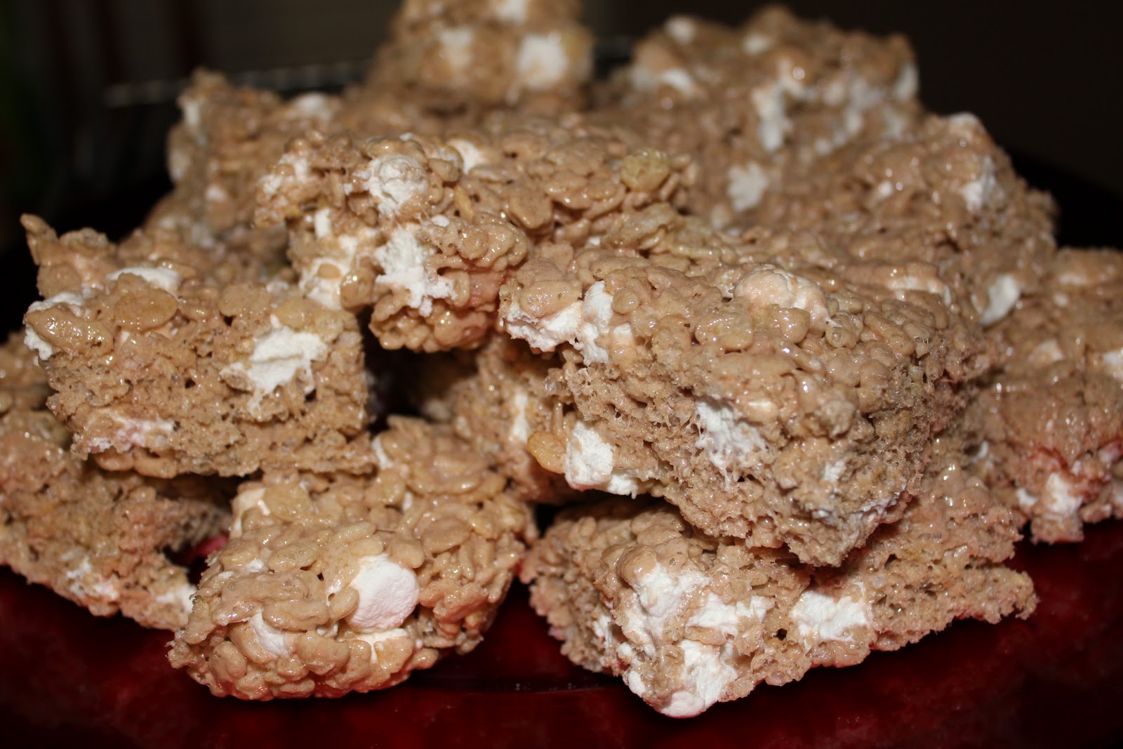 simply made with love Hot Chocolate Rice Krispie Treats