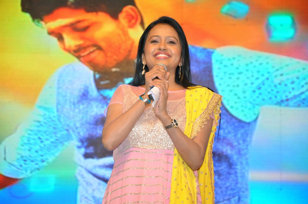 Anchor Suma at Son Of Satyamurthy Audio Release