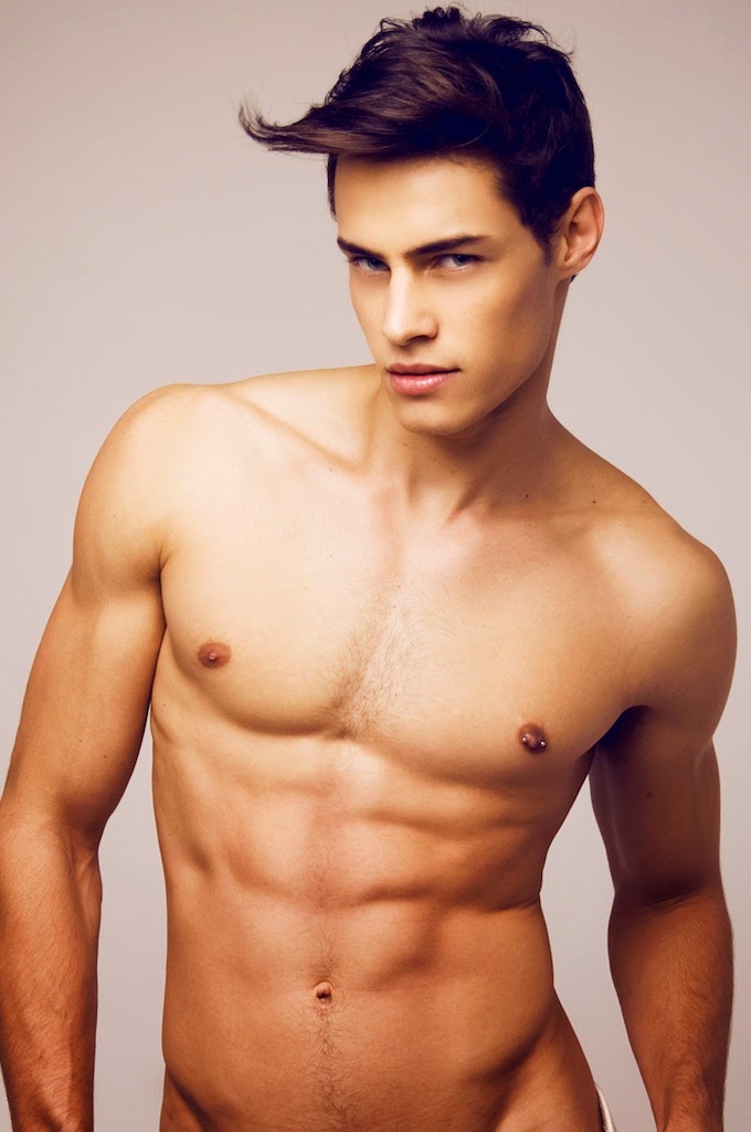 The latest experts learned that ethnic and you will sexual name developed in addition during adolescence, however the process was more and not associated-知识付费