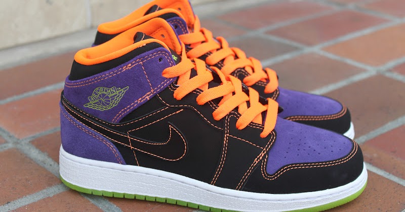 Kick City: Kids Jordan 1 &quot;Mon-Stars&quot;