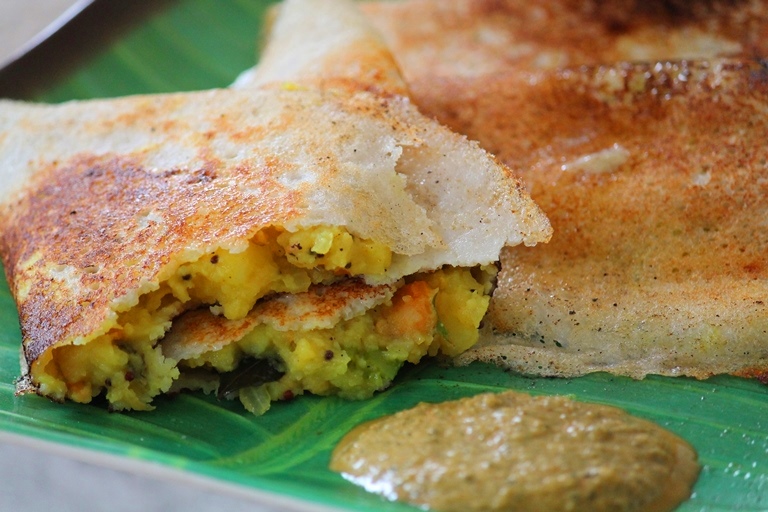 South Indian Masala Dosa Recipe / Potato Masala Dosa Recipe Yummy Tummy